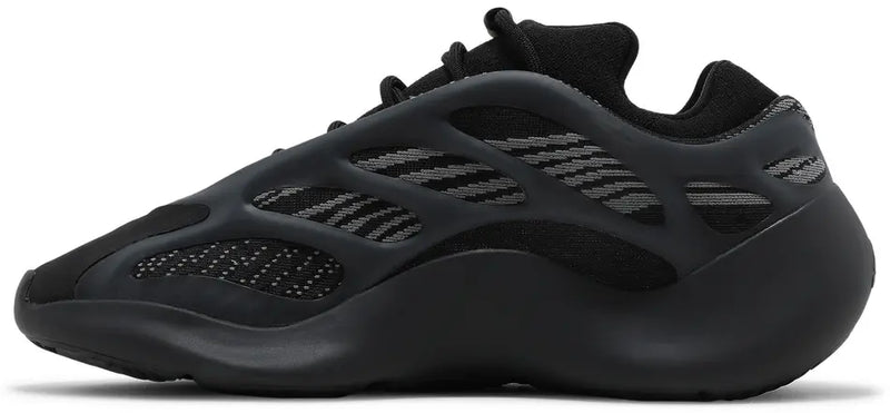 Yeezy Boost 700 V3 Noir